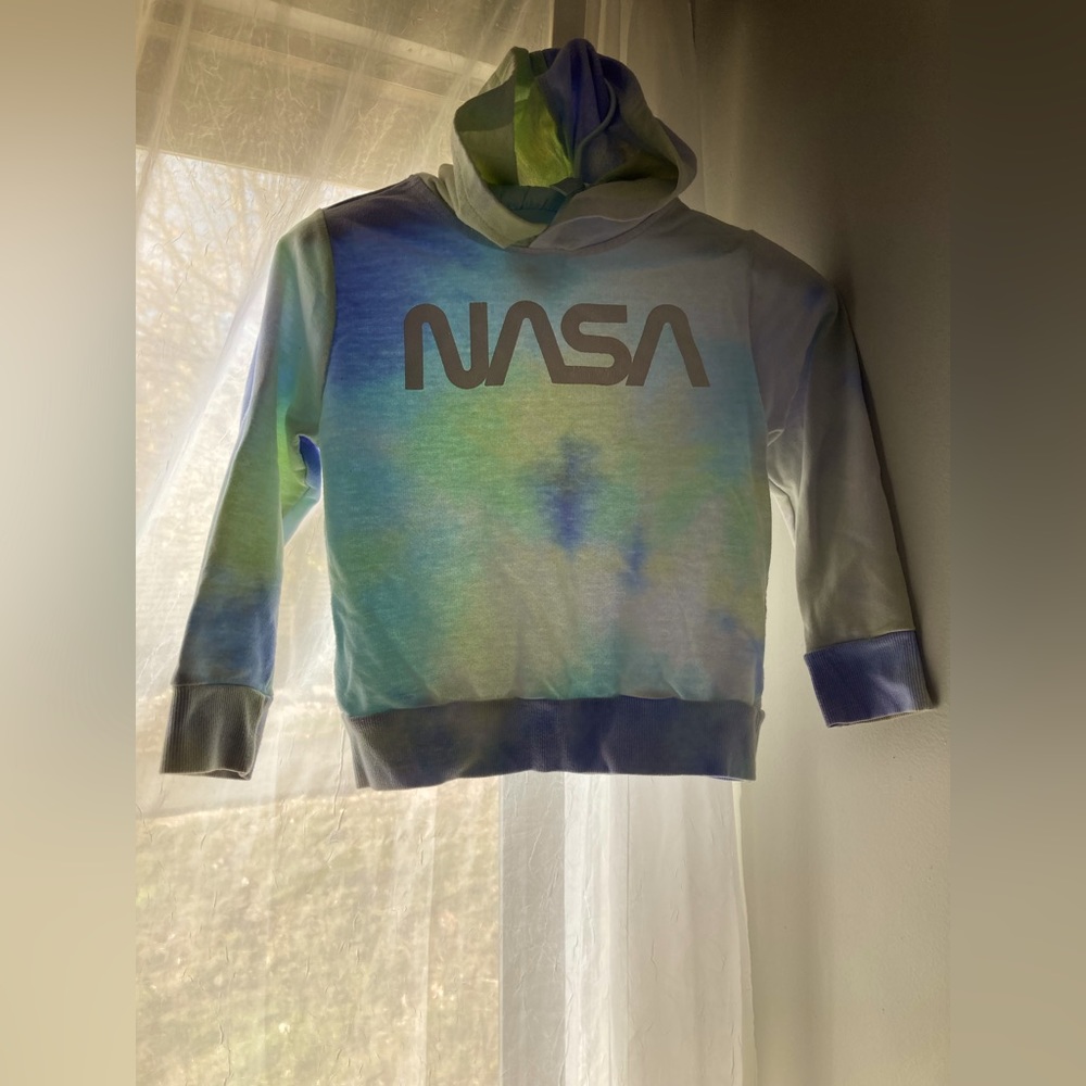 NASA Boy’s XS Size 5 Sweatshirt, Cotton Polyester Blend!